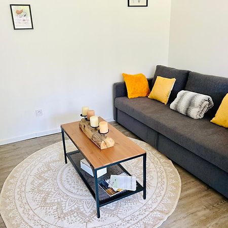 Maison Avec Acces Au Lac Izon Екстер'єр фото
